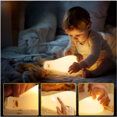 veilleuse enfant avec petit garcon touche les differentes lumieres